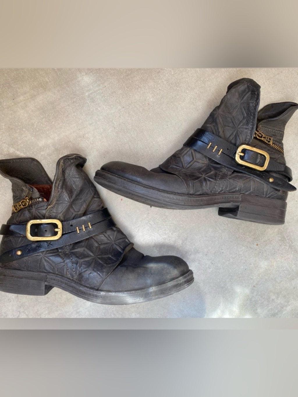 A.S.98 Isha Bootie